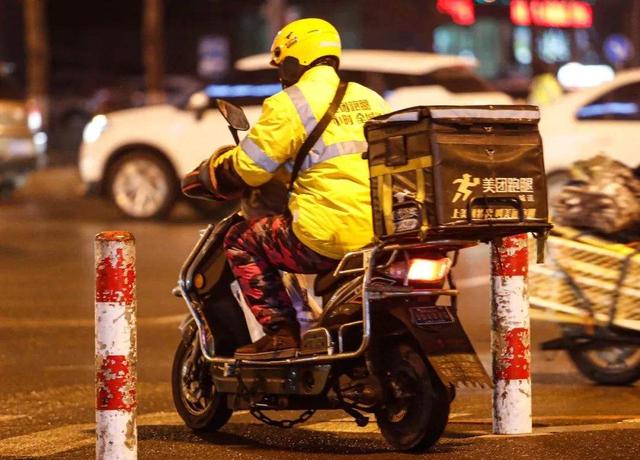 中国最大的包工中介一年入账20亿让劳动者少赚45的工资